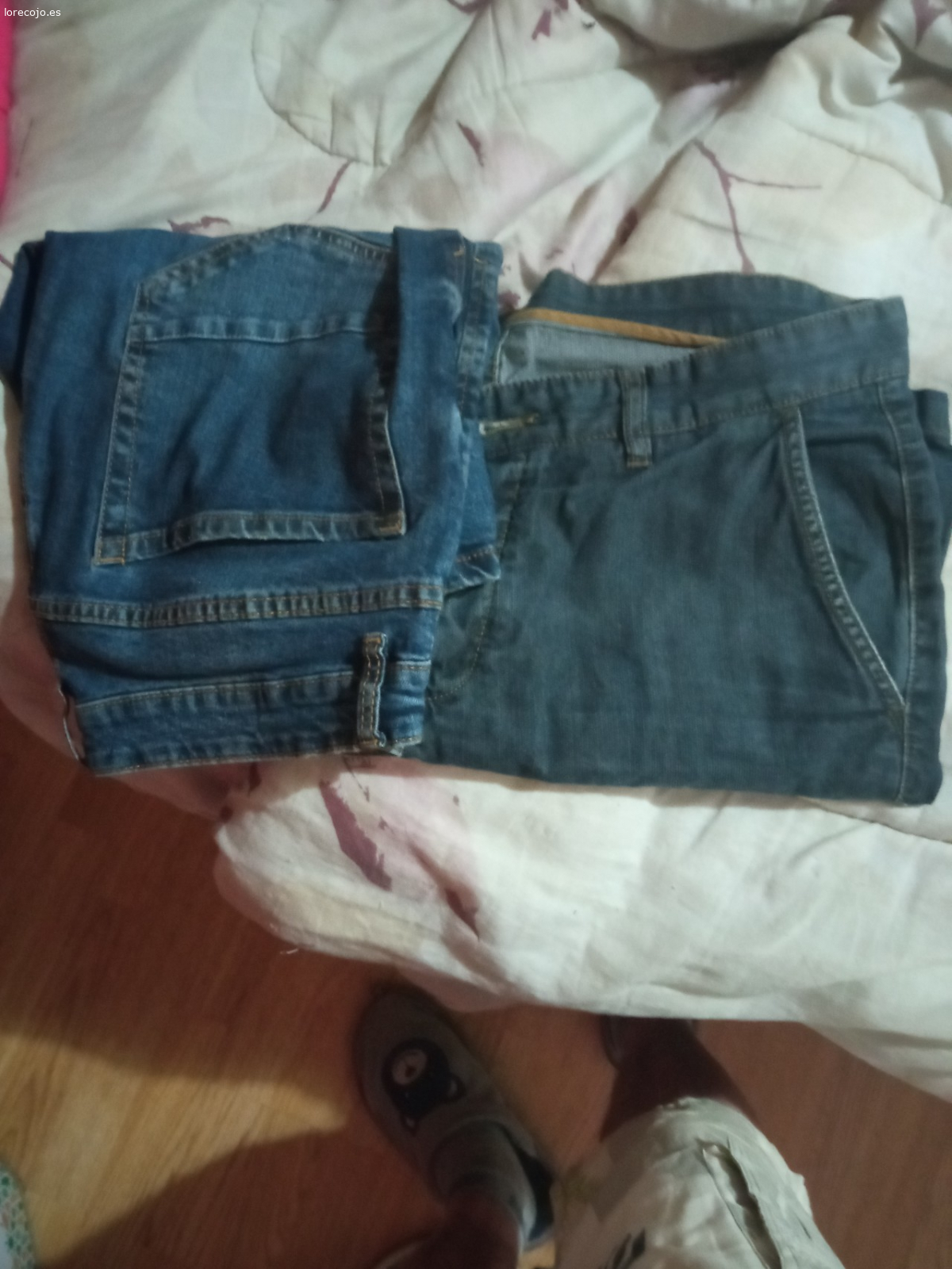 pantalones cortos y largos. pantalones
